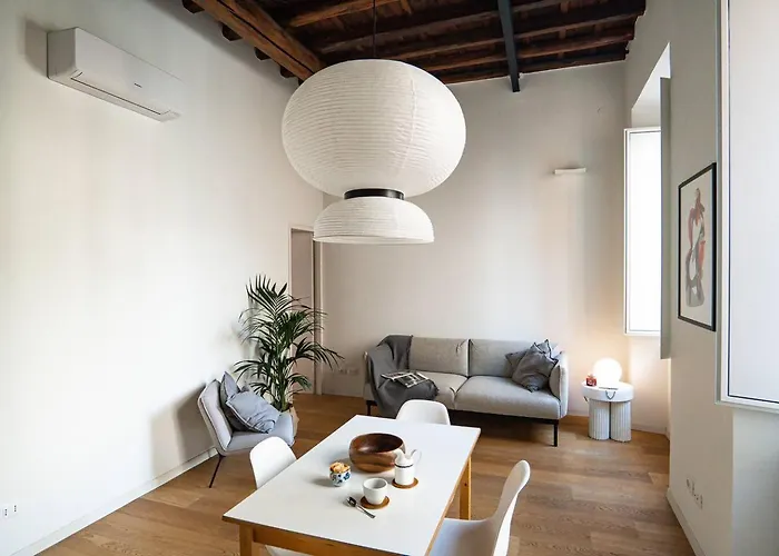 Апартаменты Santa Rufina *